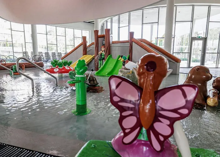 Flora Panzio 3* Miskolc